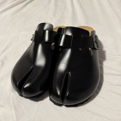 Worstcase Tabi Mules (SIZE 10)