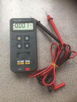 Fluke 12 Multimeter for Sale in Seattle, WA - OfferUp