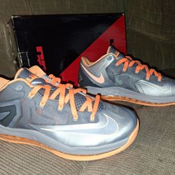 Nike Max LeBron 11 Low "Magnet Grey"