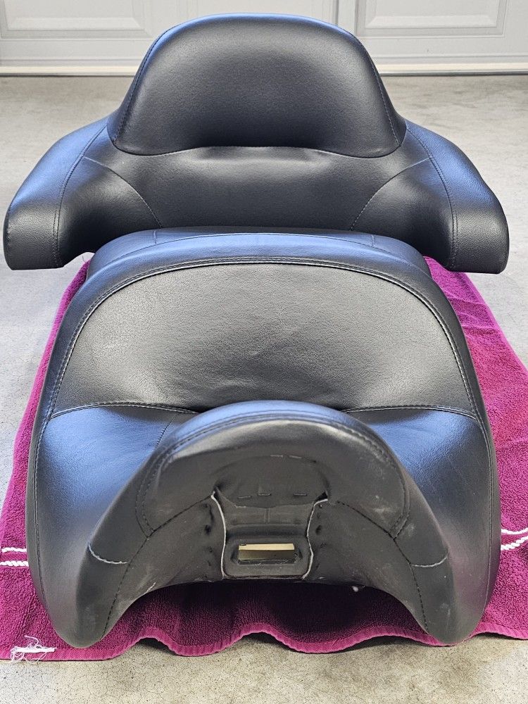 Harley Davidson Seat & Backrest