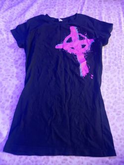Black Cross Graphic T-Shirt