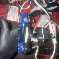 PS4 Controllers 