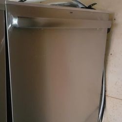 GE stainless steel dishwasher