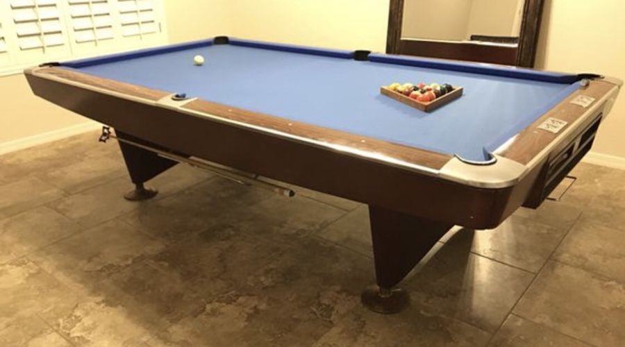Brunswick Gold Crown 2 pool table / billiards table