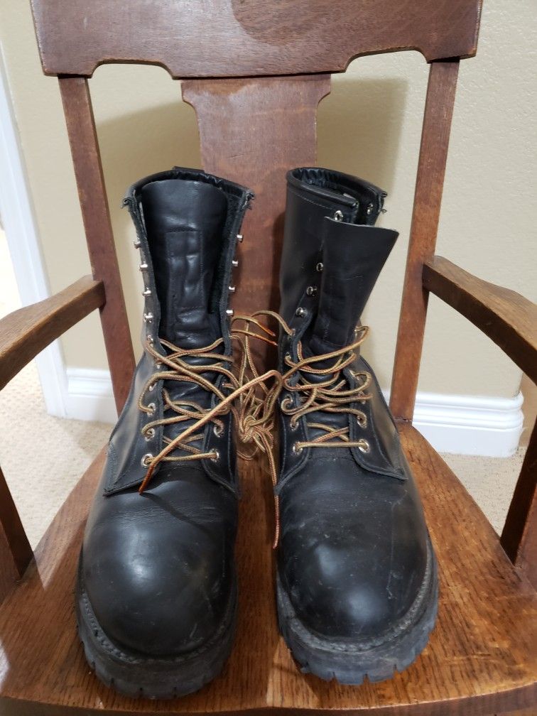 Work Boots Size 10