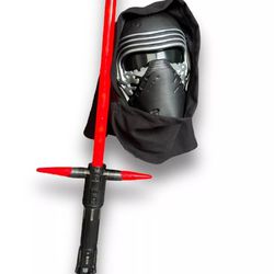 Star Wars Kylo Ren Voice Changing Mask & FX Light Soundsaber In Great Condition