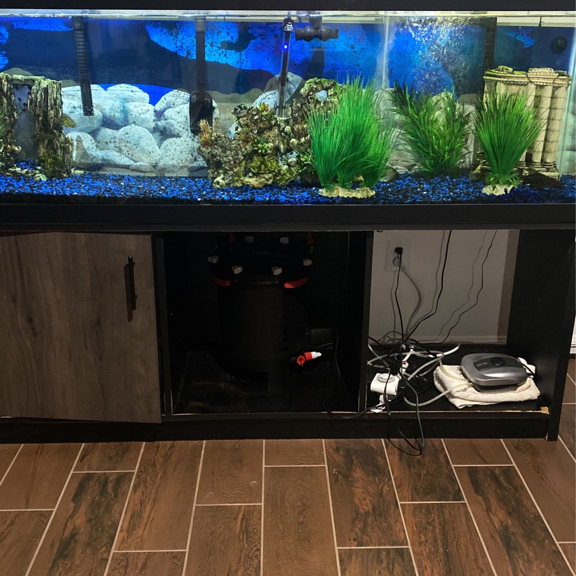 125 gallon fish tank accessories Aqueon/Marineland Transform your aquarium setup with our premium fish tank stand 125-150 Gallon Fish Tank Stand,