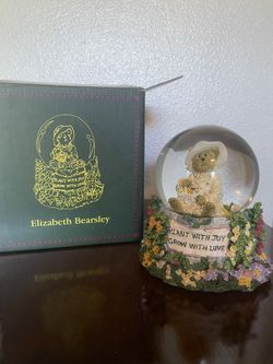 Boyds Bears Water Globe