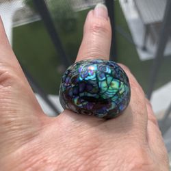 STUNNING ABALONE & STERLING DOME RING