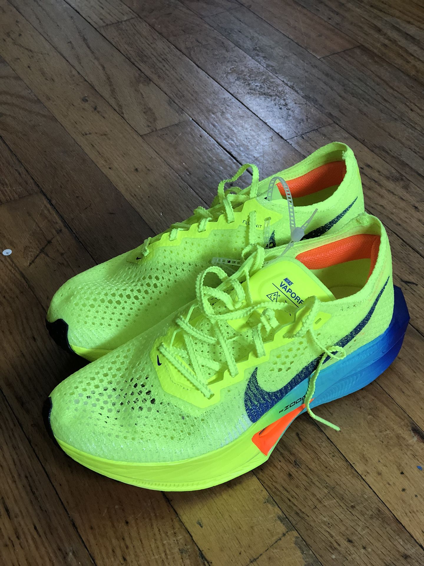 Nike Vaporfly 3 M6.5