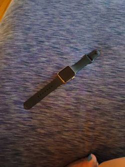 Apple Watch Series 3 38MM Read Description 