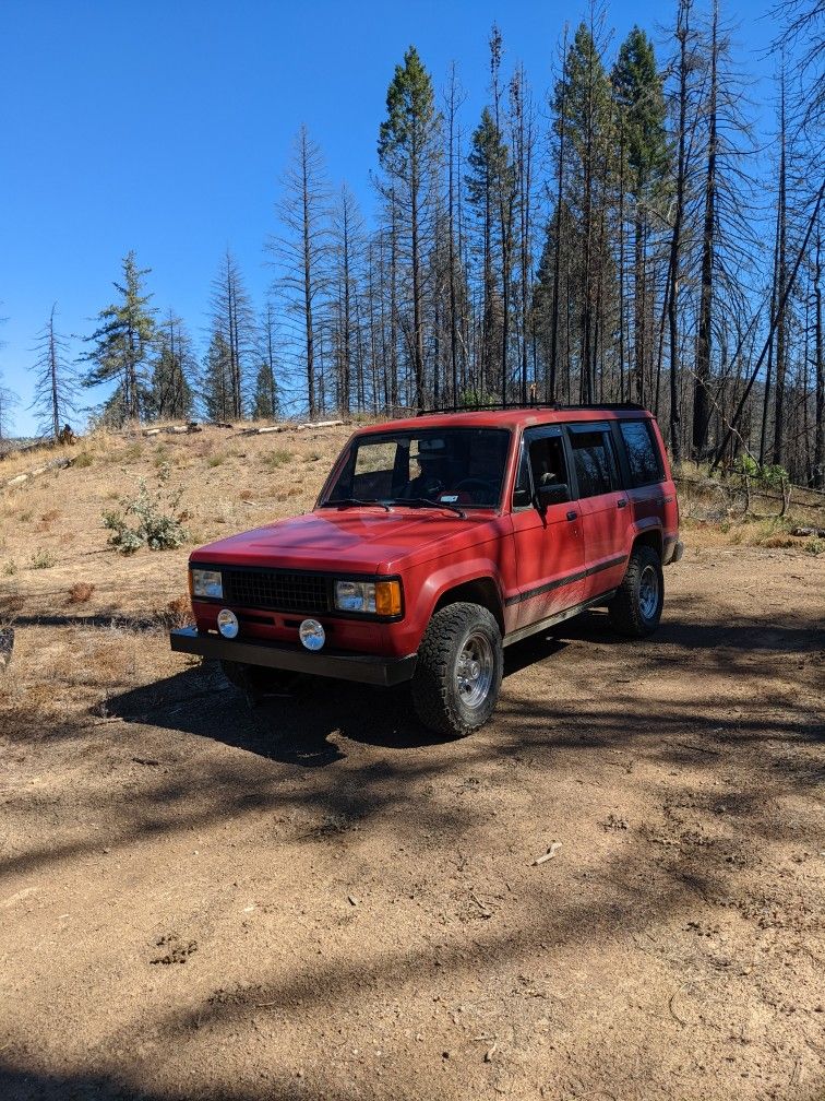 1988 Isuzu Trooper