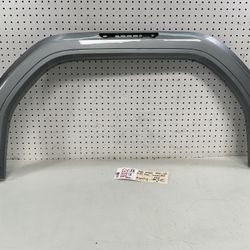 2020 2025 GMC SIERRA 2500 LEFT REAR FENDER FLARE OEM 