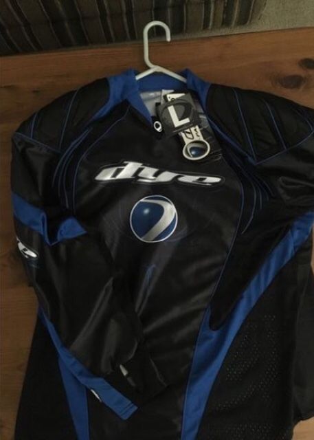 Men’s large Dye Paintball Jersey