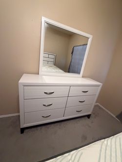 3-Piece Bedroom Set for Sale