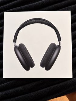Apple AirPods Max 2 with H2 chip