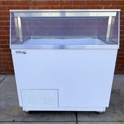 Global KDC47 Ice Cream Dipping Cabinet/Gelato Case 47”