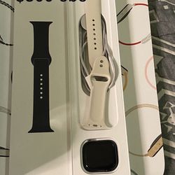 Apple Watch Series 8  (41 mm)