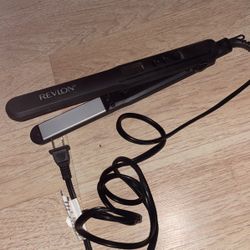 Revlon Hair Straightener