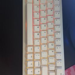 Iqunix Ez63 Gaming Keybored