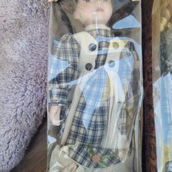 Porcelain Dolls 
