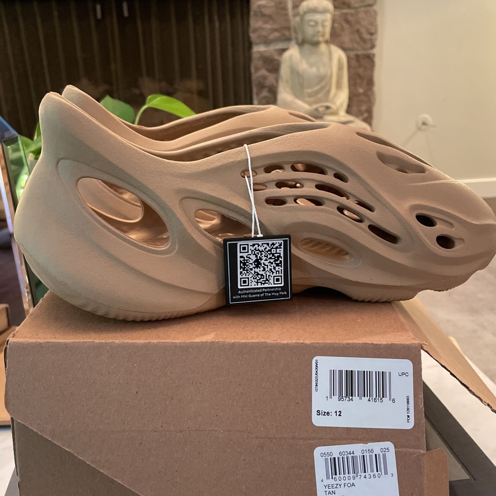 Yeezy Foam Runner Tan Size 12
