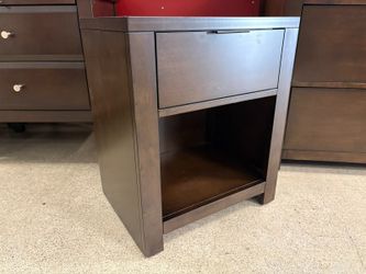 HOME MERIDIAN Tribecca Espresso Single Drawer Open Nightstand