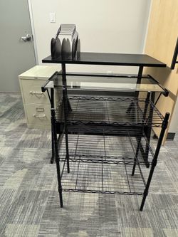 Desk/office furniture