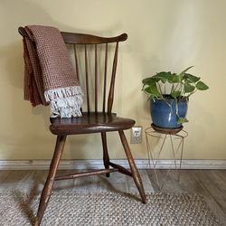 Lovely Antique Wood Chair