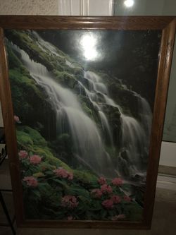 Large waterfall picture