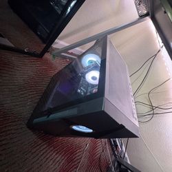 Gaming Pc Has Leds gpu Nivida GeForce Gtx 750 Cpu: Intel R Core Tm I5-3470 8 Gigs Of Ram Text Me For More Ty
