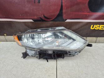2017 2018 2019 2020 NISSAN ROGUE HEADLIGHT HEADLAMP RIGHT SIDE ORIGINAL USED