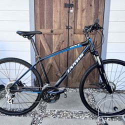 Jamis DXT Disc Brake Hybrid Bike