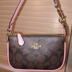 Coach Nolita 15