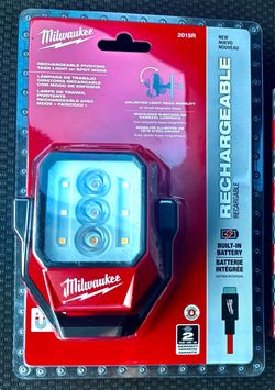 Milwaukee 2015R Rechargeable Pivoting Task Light