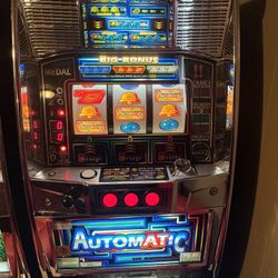 Super Fun Pachislo Slot Machine in Great Working Order! Very Clean Machine!