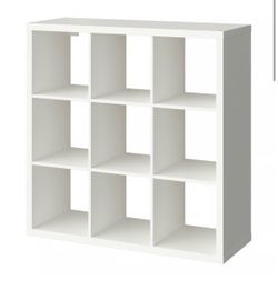 White 9-Cube Storage Organizer / Bookshelf – Gently Used