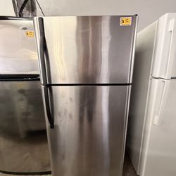 KENMORE 30” TOP AND BOTTOM REFRIGERATOR 