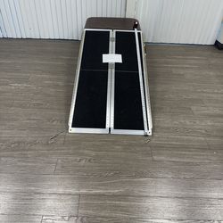 $100 / New 5 foot (60” long) wheelchair or heavy equipment ramp / aluminum / 800 pound capacity