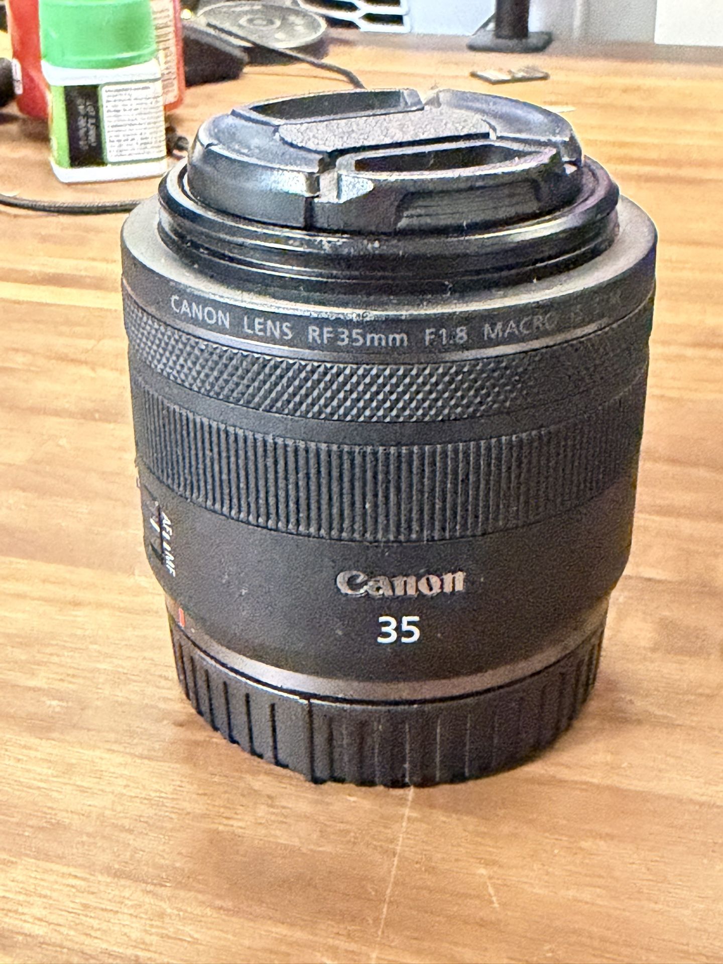Canon Rf 35mm F1.8