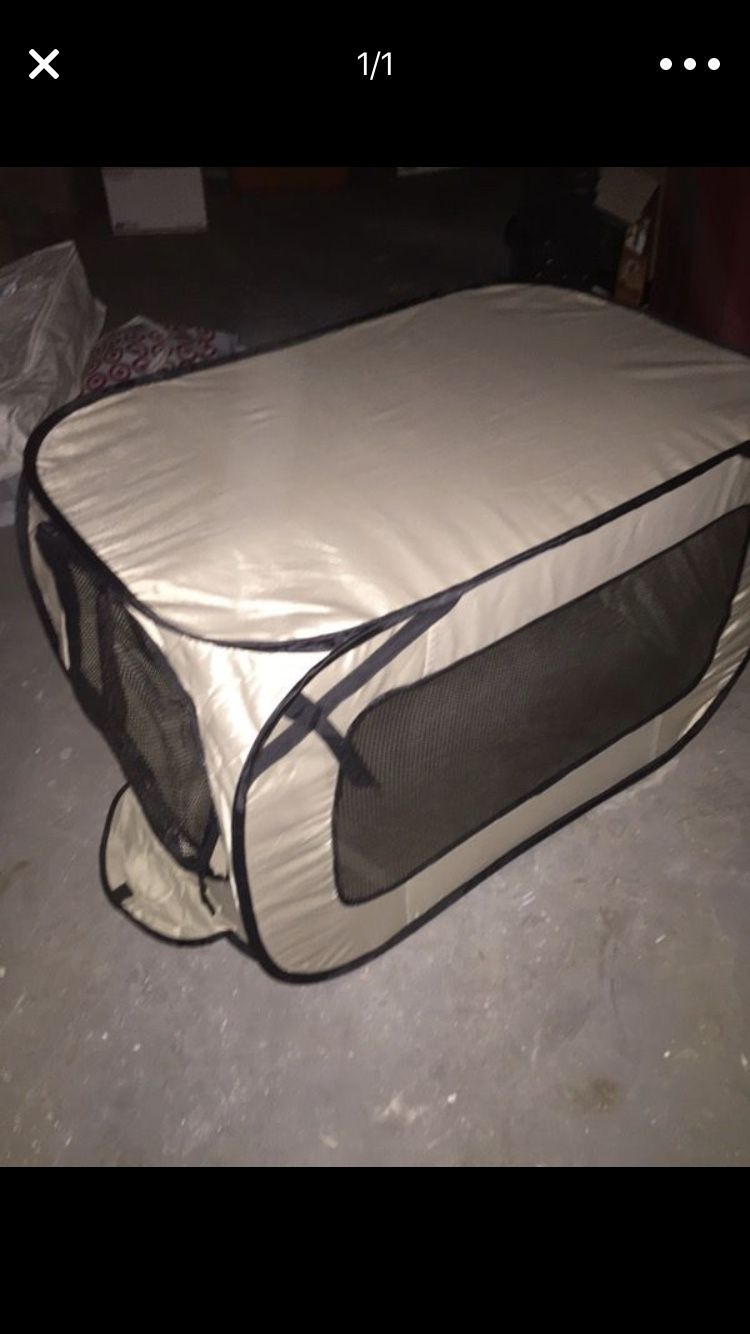 Pop up or table pet crate