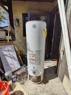 40 Gal Water Heater