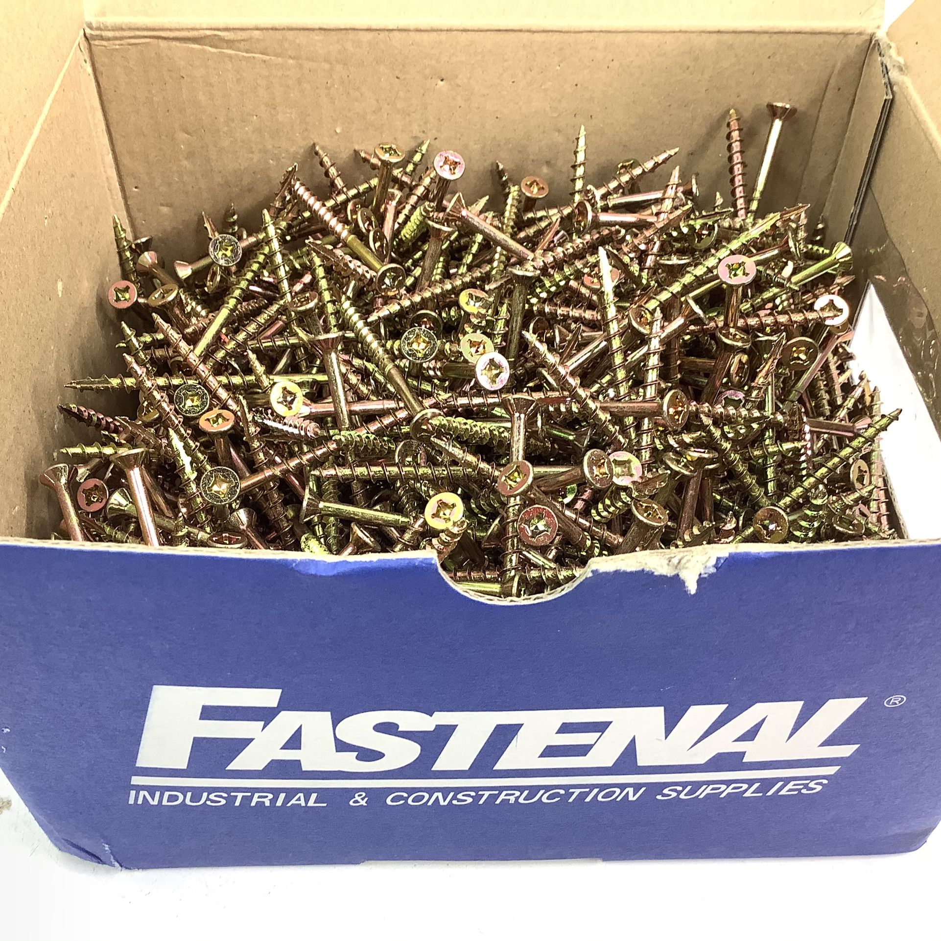 Fastenal 6”x 2-1/4” Deck Screws Yellow Zine (NEW)