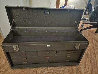 Kennedy 526 Tool Box