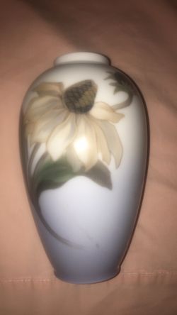 Royal Copenhagen vase