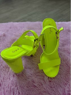 Neon green heals