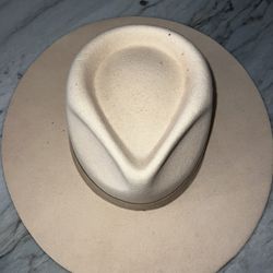 Lack of Color Ivory Fedora Hat Size Medium