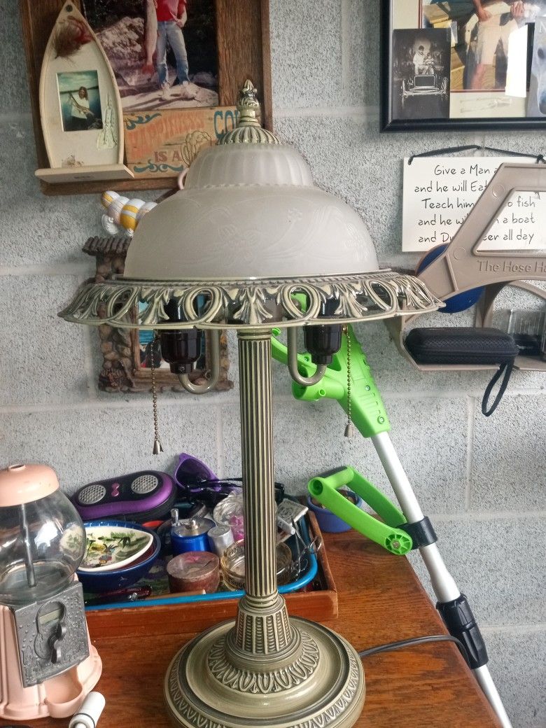 Antique Style Lamp