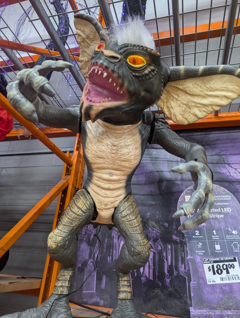 Halloween Animation Yard /Indoor Deco GREMLIN