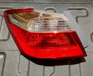 13-15 Honda Accord LH Tail Light Assembly